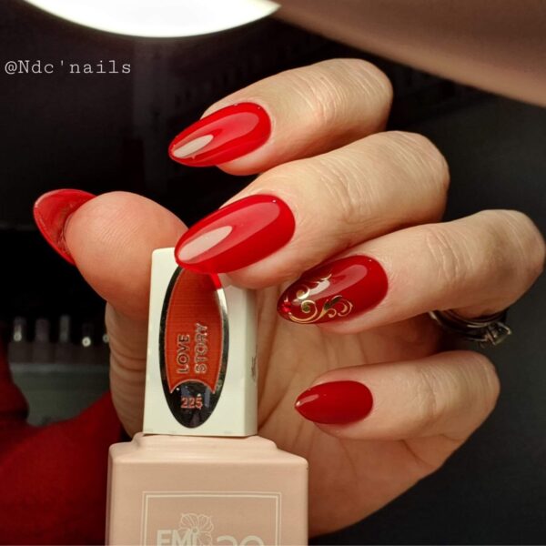 Lady in Red